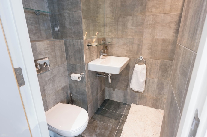 Imagen de la habitación del Hotel City HideAway. Foto 8
