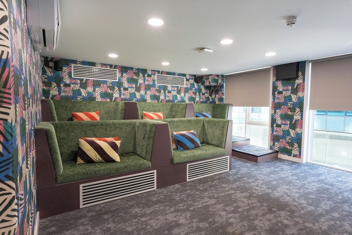 Imagen de los interiores del Hotel City HideAway. Foto 13