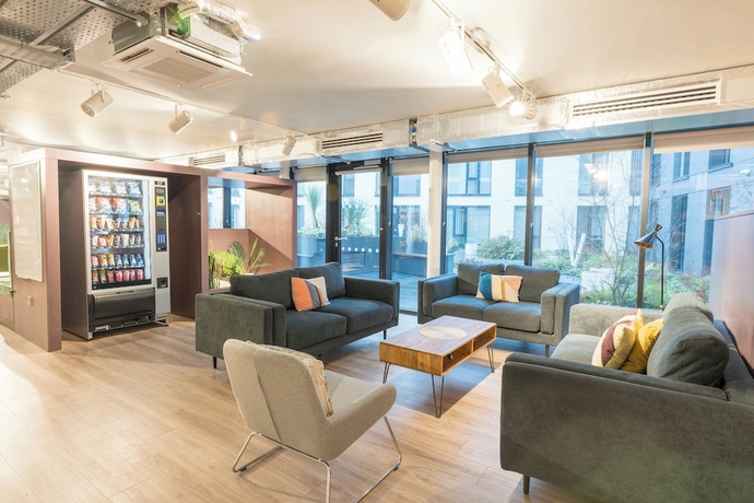 Imagen de los interiores del Hotel City HideAway. Foto 15