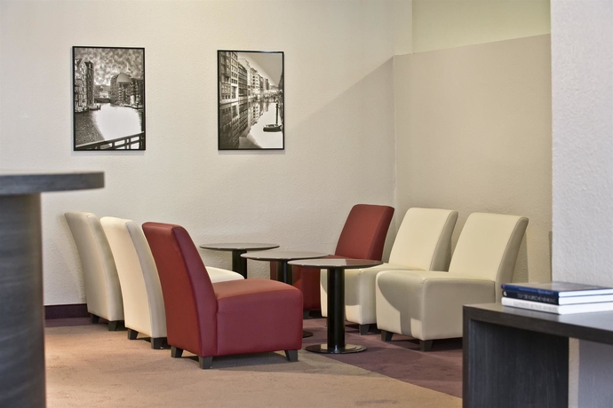 Imagen de los interiores del Hotel City Hotel Hamburg Mitte. Foto 13