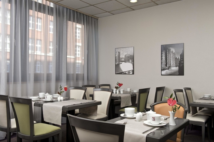 Imagen del bar/restaurante del Hotel City Hotel Hamburg Mitte. Foto 2