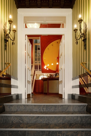 Imagen de los interiores del Hotel City House. Foto 16