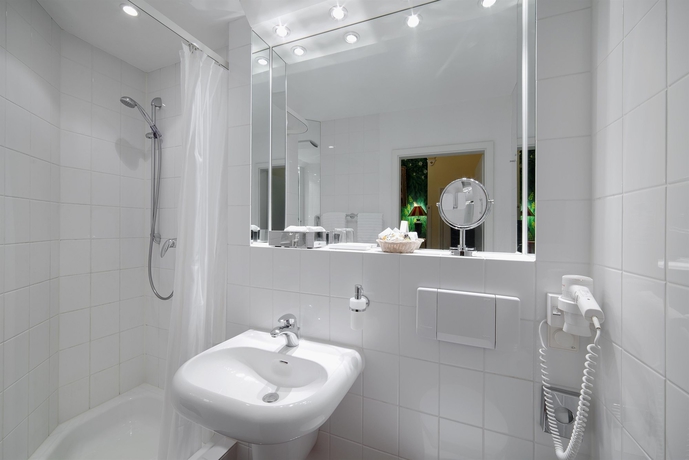 Imagen de la habitación del Hotel City House, Hamburgo. Foto 6