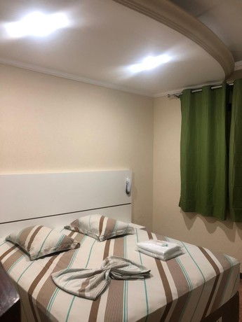 Imagen de la habitación del Hotel City II. Foto 4