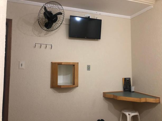 Imagen de la habitación del Hotel City II. Foto 8