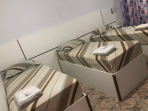 Imagen de la habitación del Hotel City II. Foto 10