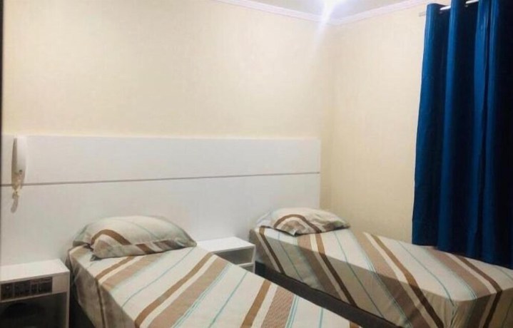 Imagen de la habitación del Hotel City II. Foto 12