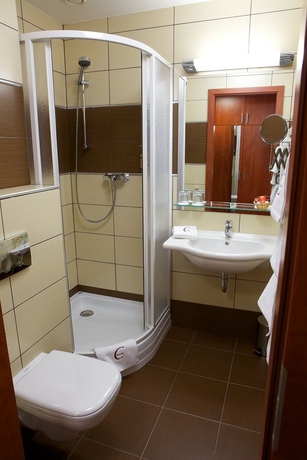 Imagen de la habitación del Hotel City Inn, Budapest. Foto 10