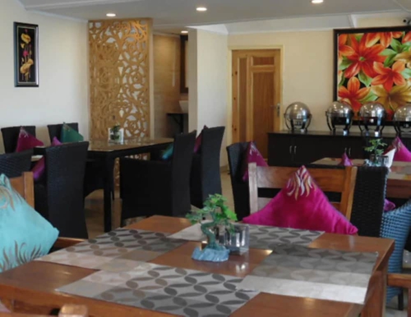 Imagen de los interiores del Hotel City Inn Dalhousie. Foto 9