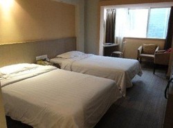 Imagen de la habitación del Hotel City Inn Exhibition Centre. Foto 5