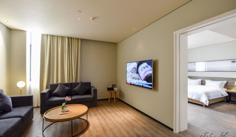 Imagen general del Hotel City Inn Oct Loft Branch. Foto 7