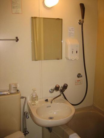 Imagen de la habitación del Hotel City Inn Wakayama. Foto 7