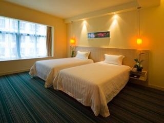 Imagen de la habitación del Hotel City Inn Zhuzilin Hotel. Foto 4