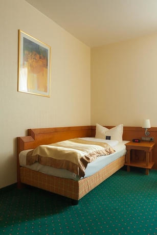 Imagen de la habitación del Hotel City Kaiserhof. Foto 10