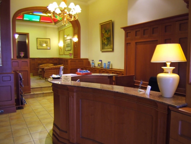 Imagen de los interiores del Hotel City Kaiserhof. Foto 17