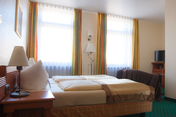 Imagen de la habitación del Hotel City Kaiserhof, Offenbach am Main. Foto 13
