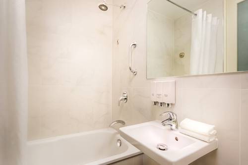 Imagen de la habitación del Hotel City Limits. Foto 7