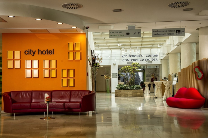 Imagen de los interiores del Hotel City Ljubljana. Foto 16