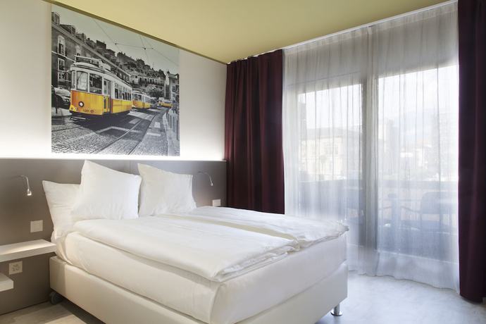 Imagen de la habitación del Hotel City Locarno, Design and Hospitality. Foto 15