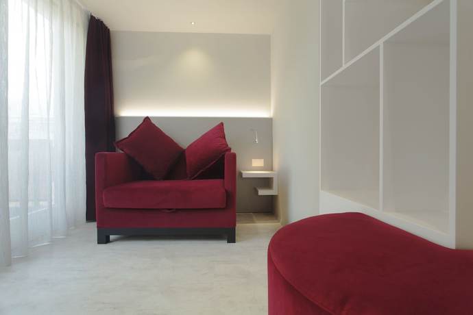 Imagen de la habitación del Hotel City Locarno, Design and Hospitality. Foto 16