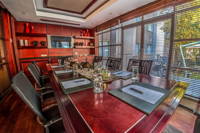 Imagen de los interiores del Hotel City Lodge Bryanston. Foto 13