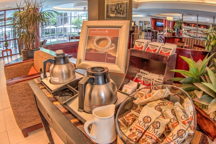 Imagen del bar/restaurante del Hotel City Lodge Bryanston. Foto 5