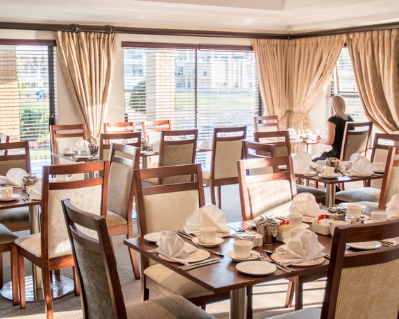 Imagen del bar/restaurante del Hotel City Lodge Eastgate. Foto 2