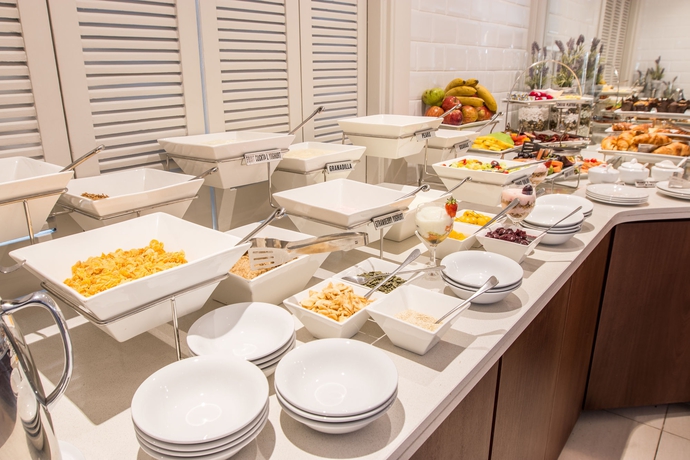 Imagen del bar/restaurante del Hotel City Lodge Eastgate. Foto 4