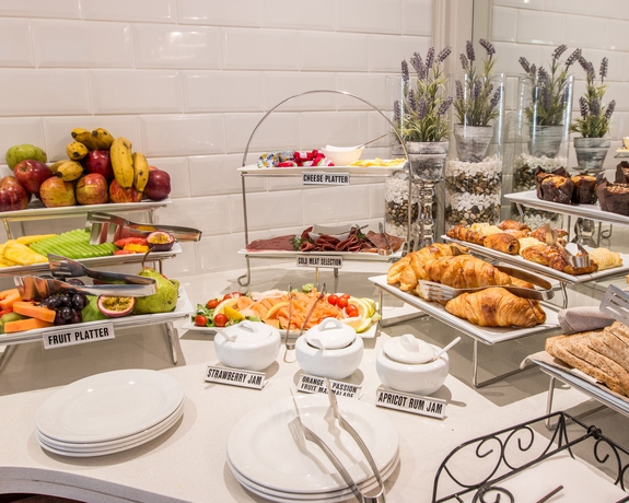 Imagen del bar/restaurante del Hotel City Lodge Eastgate. Foto 5