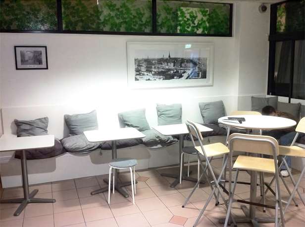 Imagen del bar/restaurante del Hotel City Lodge Hostel. Foto 2