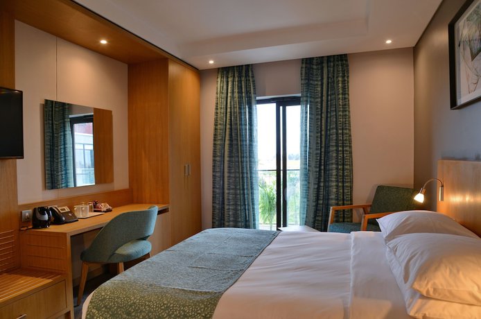 Imagen de la habitación del Hotel City Lodge Maputo. Foto 16