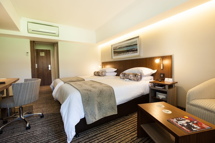 Imagen de la habitación del Hotel City Lodge Pinelands. Foto 3