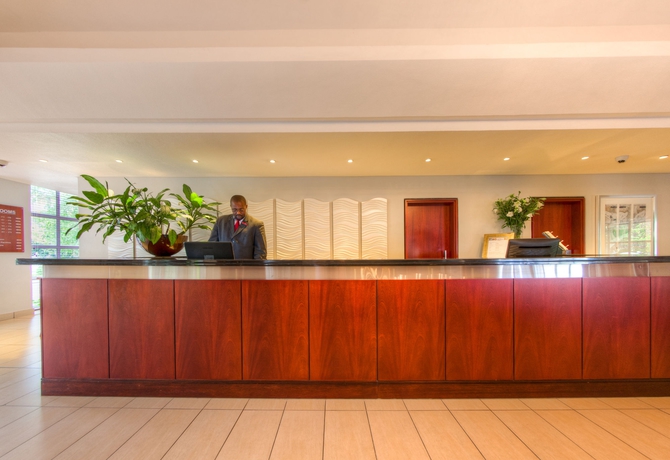 Imagen de los interiores del Hotel City Lodge Sandton, Morningside. Foto 14