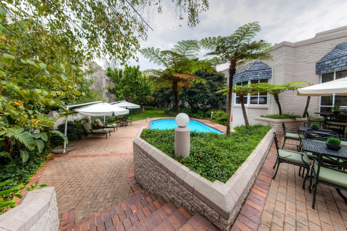 Imagen de los exteriores del Hotel City Lodge Sandton, Morningside. Foto 11