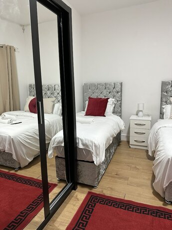 Imagen general del Hotel City Lodge Shadwell. Foto 10