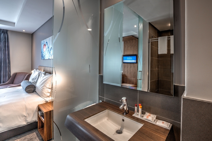 Imagen de la habitación del Hotel City Lodge Waterfall City. Foto 6