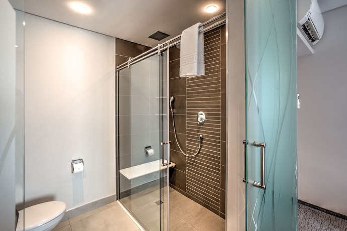 Imagen de la habitación del Hotel City Lodge Waterfall City. Foto 13