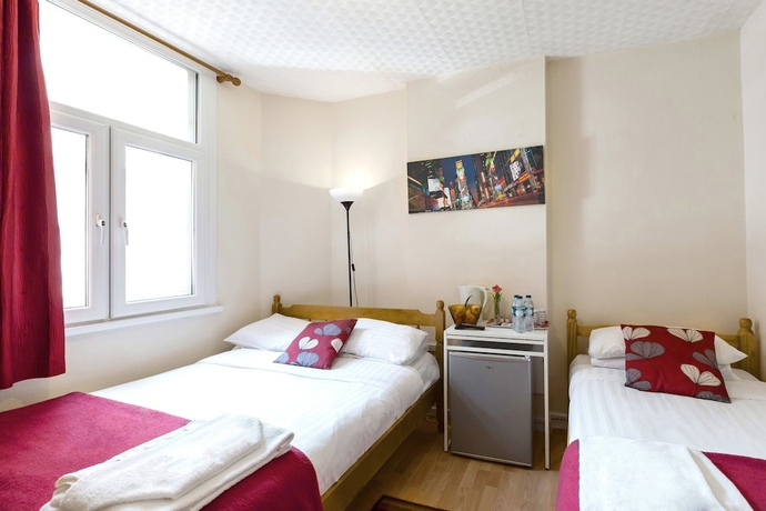 Imagen de la habitación del Hotel City London. Foto 13