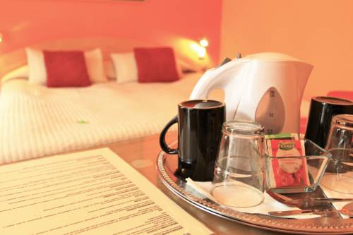 Imagen de la habitación del Hotel City Lounge Crown. Foto 11