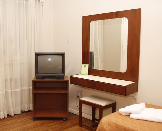Imagen de la habitación del Hotel City Mar Del Plata. Foto 6