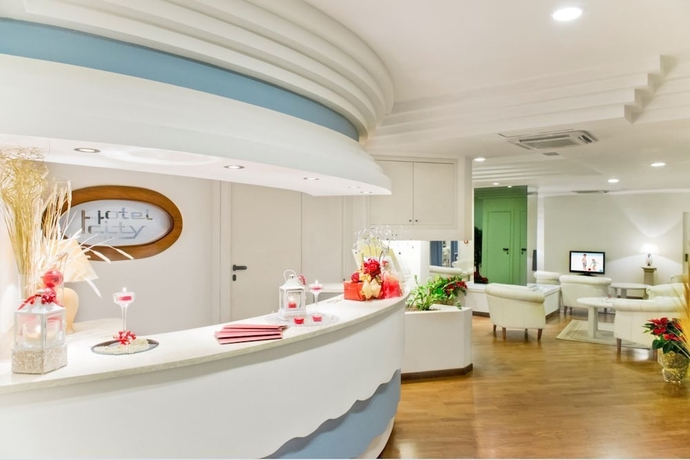 Imagen del bar/restaurante del Hotel City, Montesilvano. Foto 4