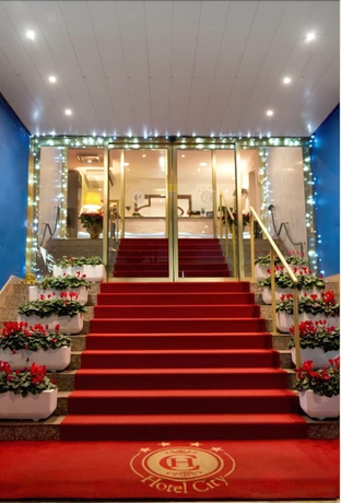 Imagen de los exteriores del Hotel City, Montesilvano. Foto 13