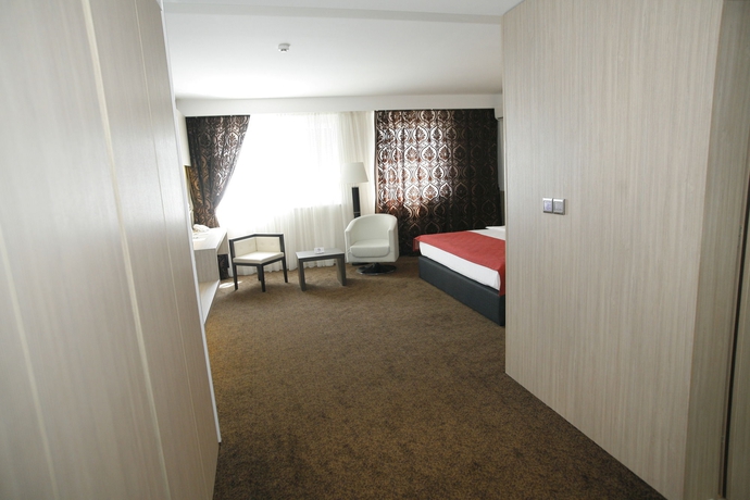 Imagen de la habitación del Hotel City Mostar. Foto 9