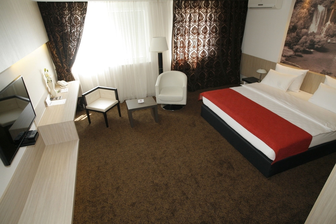 Imagen general del Hotel City Mostar. Foto 6