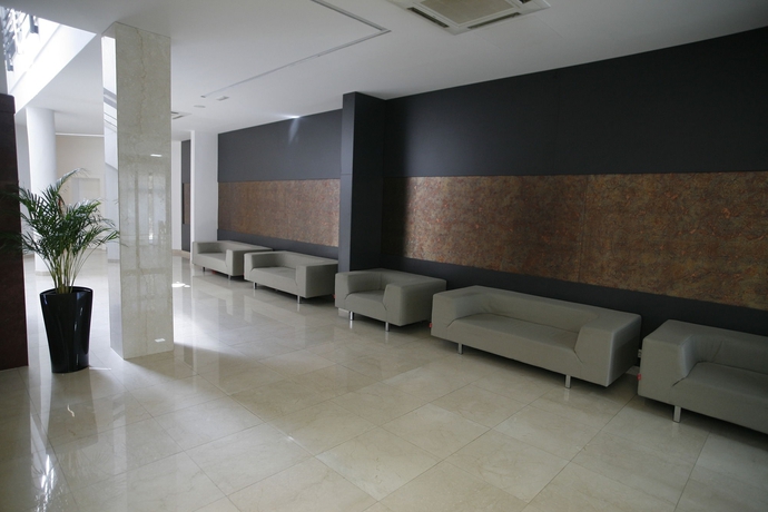 Imagen de los interiores del Hotel City Mostar. Foto 11