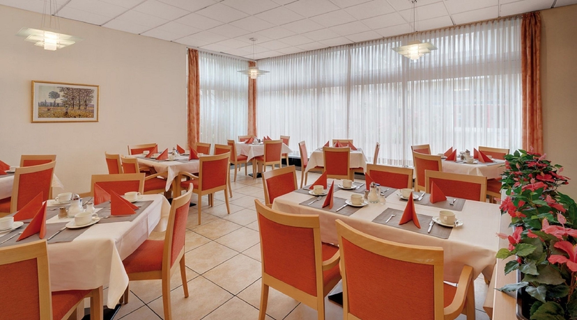 Imagen del bar/restaurante del Hotel City Muenchen. Foto 3