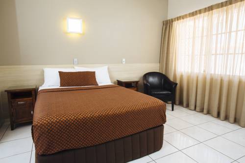 Imagen de la habitación del Hotel City Oasis Inn. Foto 2