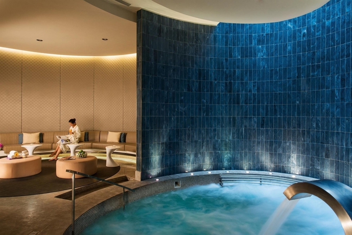 Imagen de la piscina del Hotel City Of Dreams &ndash; N&uuml;wa Macau. Foto 11