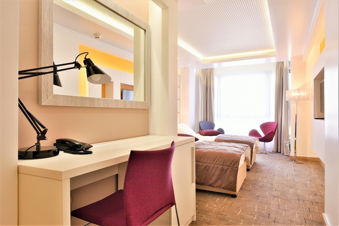 Imagen de los interiores del Hotel City One Diamond. Foto 13