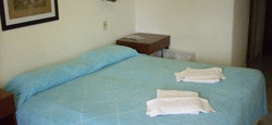Imagen de la habitación del Hotel City, PIRIAPOLIS. Foto 2